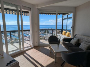 Waterfront in Heart of Paseo Maritimo - Marbella!